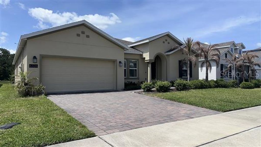 6326 LAKEPINE STREET, St Cloud, FL 34771