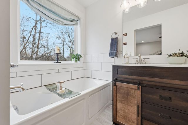 160 Powell Circle N, Big Lake, MN 55309