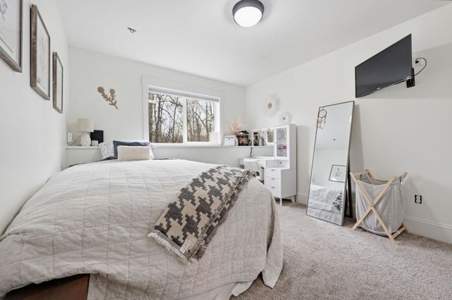 160 Powell Circle N, Big Lake, MN 55309