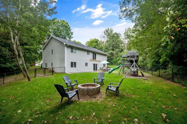 160 Powell Circle N, Big Lake, MN 55309