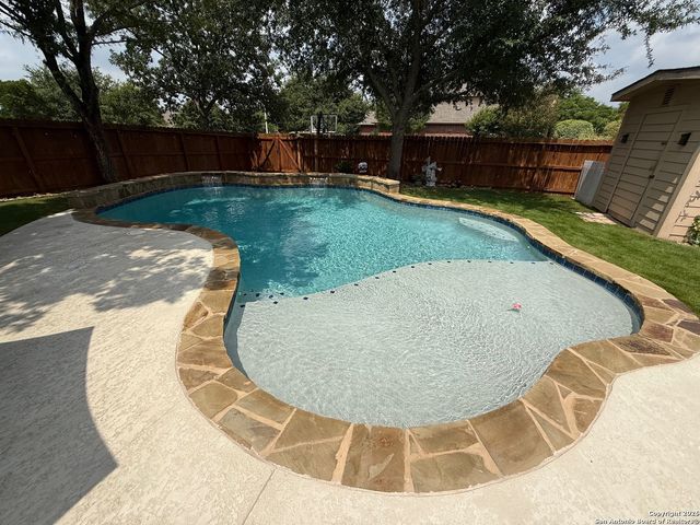 109 Shadow Knolls, Boerne, TX 78006