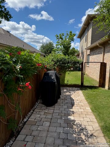 109 Shadow Knolls, Boerne, TX 78006
