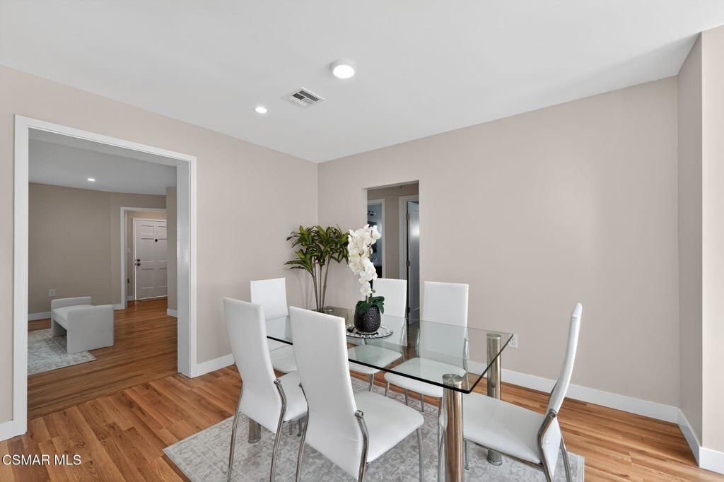 Image 7 of property listing at 3722 Degnan Boulevard, Los Angeles, CA 90018