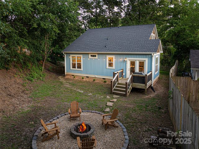 123 Arline Henry Way, Asheville, NC 28806