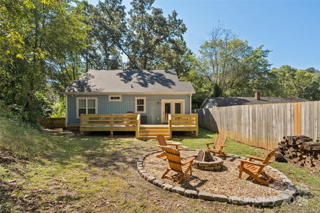 123 Arline Henry Way, Asheville, NC 28806