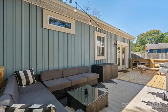 123 Arline Henry Way, Asheville, NC 28806