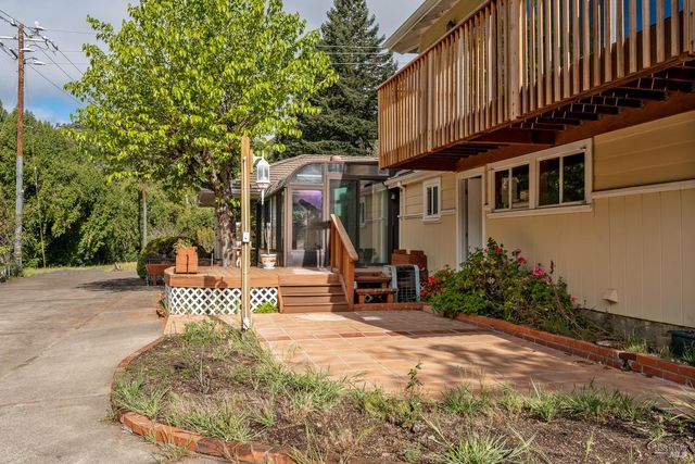 4451 Highway 20, Ukiah, CA 95482