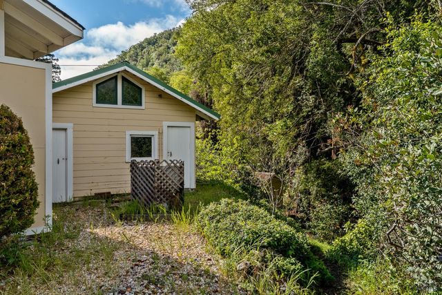 4451 Highway 20, Ukiah, CA 95482