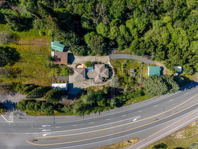 4451 Highway 20, Ukiah, CA 95482