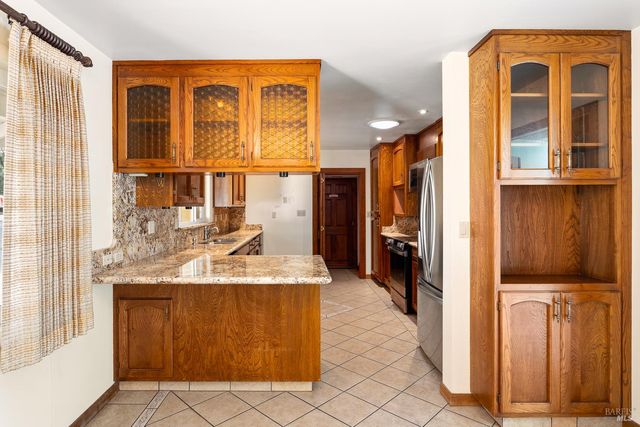 4451 Highway 20, Ukiah, CA 95482