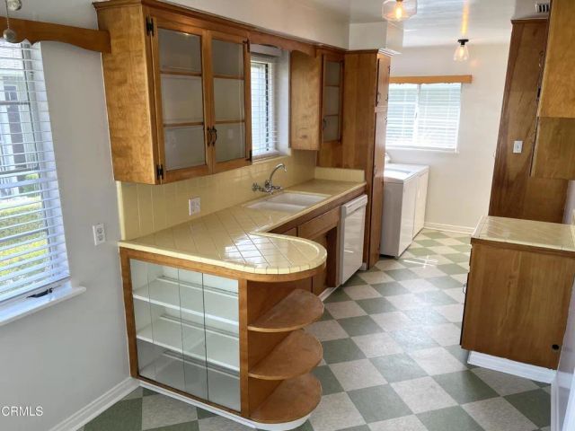 350 W Lemon Avenue, Monrovia, CA 91016