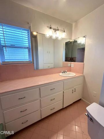 350 W Lemon Avenue, Monrovia, CA 91016