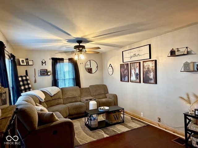 5825 Blue Bluff Road, Martinsville, IN 46151