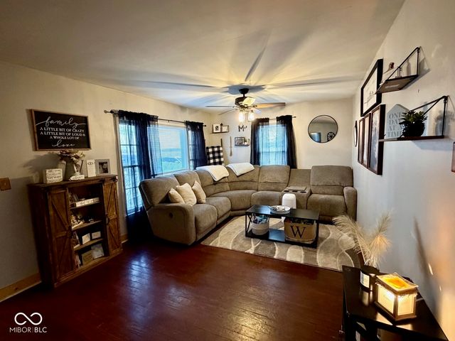 5825 Blue Bluff Road, Martinsville, IN 46151