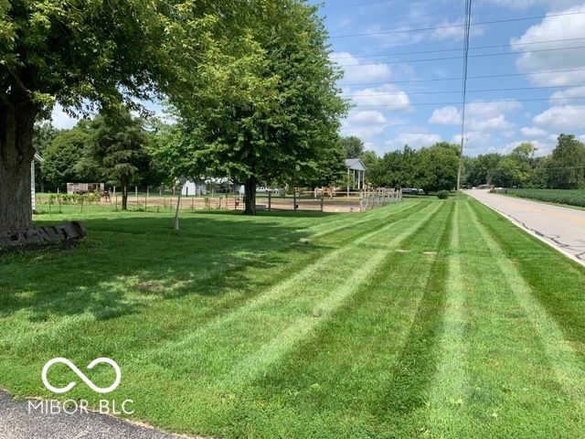 5825 Blue Bluff Road, Martinsville, IN 46151