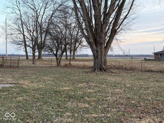 5825 Blue Bluff Road, Martinsville, IN 46151