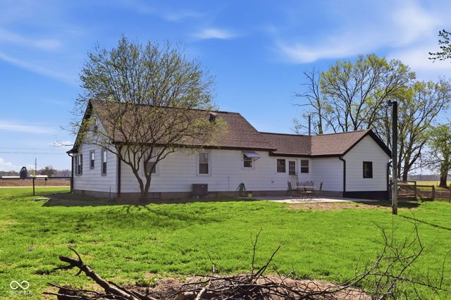 5825 Blue Bluff Road, Martinsville, IN 46151