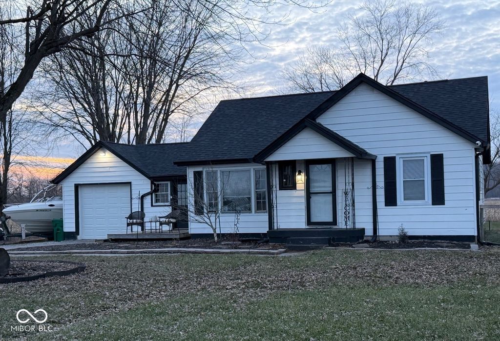 5825 Blue Bluff Road, Martinsville, IN 46151