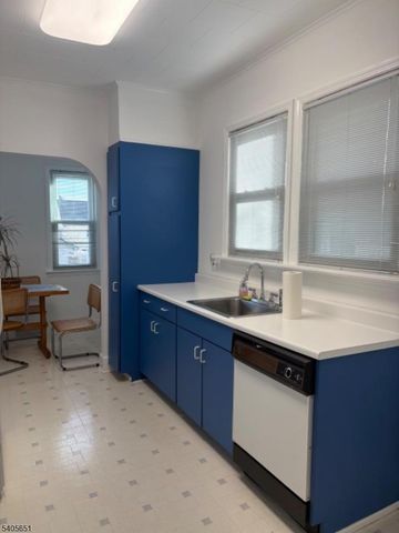 2132 Alberta Ave, Linden City, NJ 07036