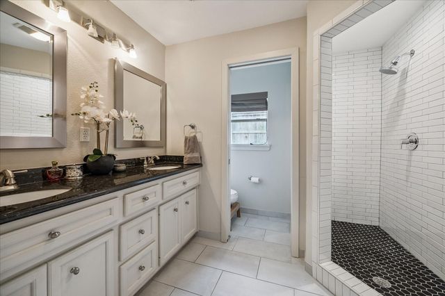 9226 Timberside Drive, Houston, TX 77025