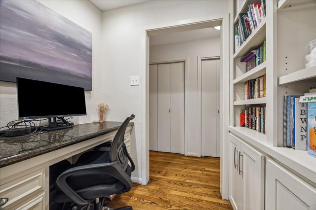 9226 Timberside Drive, Houston, TX 77025