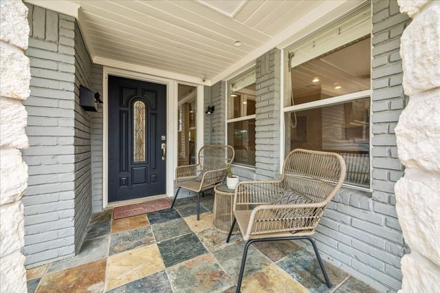 9226 Timberside Drive, Houston, TX 77025