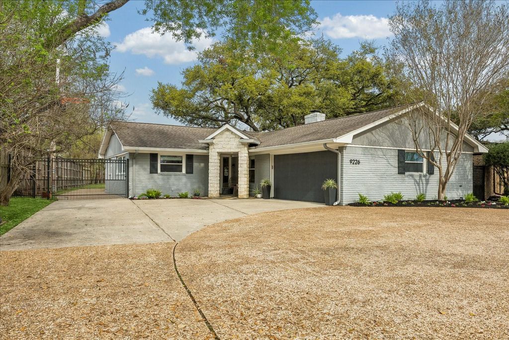 9226 Timberside Drive, Houston, TX 77025