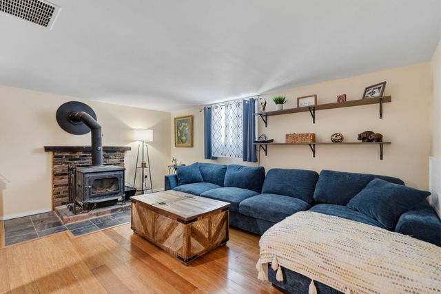 263 Lynrick Acres, Charlotte, VT 05445