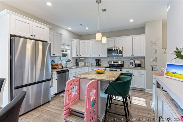 611 Rempstone Lane, Fayetteville, NC 28311