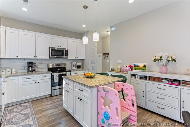 611 Rempstone Lane, Fayetteville, NC 28311