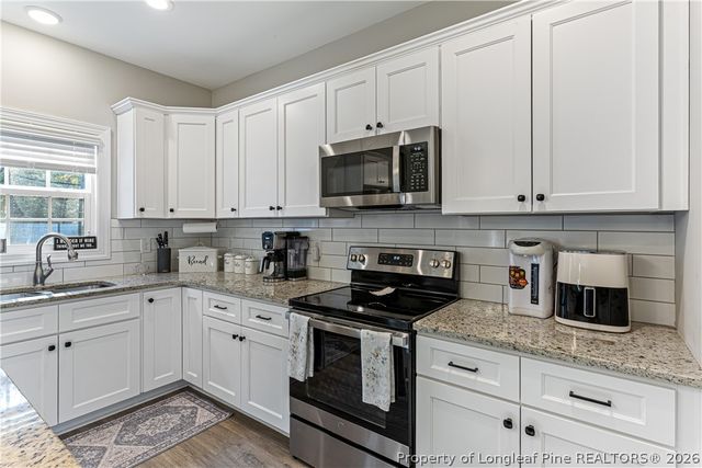 611 Rempstone Lane, Fayetteville, NC 28311