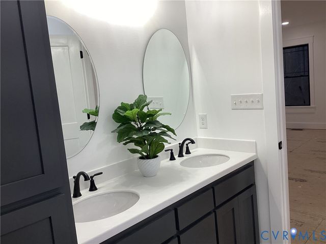 11350 County, Disputanta, VA 23842