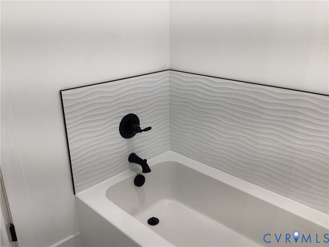 11350 County, Disputanta, VA 23842