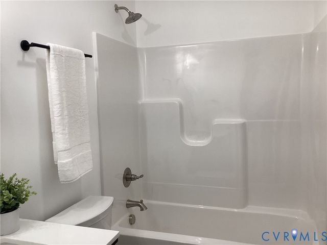 11350 County, Disputanta, VA 23842