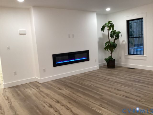 11350 County, Disputanta, VA 23842