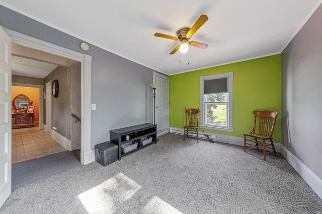 128 5th Avenue SW, Faribault, MN 55021
