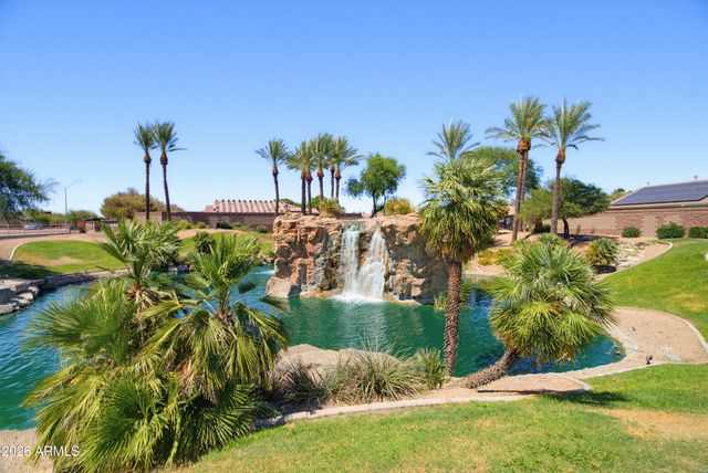 8385 W MARY ANN Drive, Peoria, AZ 85382