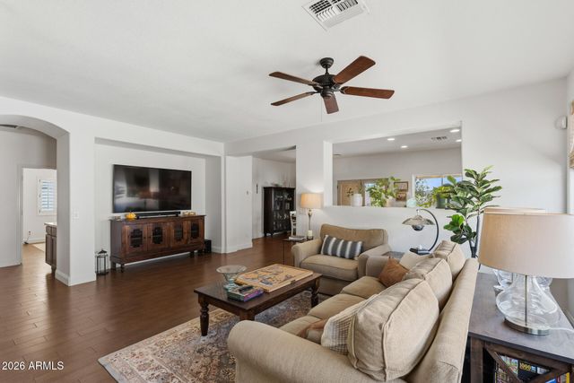 8385 W MARY ANN Drive, Peoria, AZ 85382