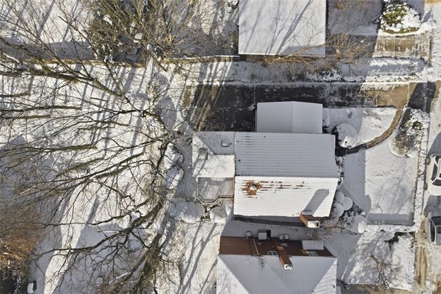 6820 Linden Lane, Point Breeze, PA 15208