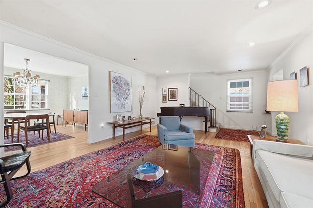 6820 Linden Lane, Point Breeze, PA 15208