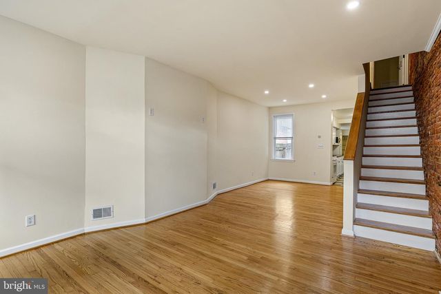 802 N MADISON ST, Wilmington, DE 19801