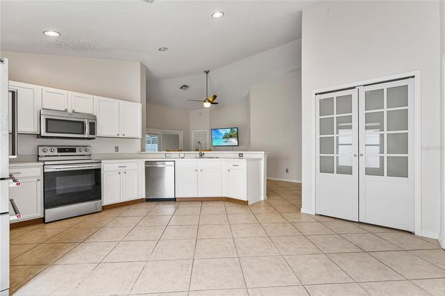 425 PINE CONE DRIVE, Davenport, FL 33897