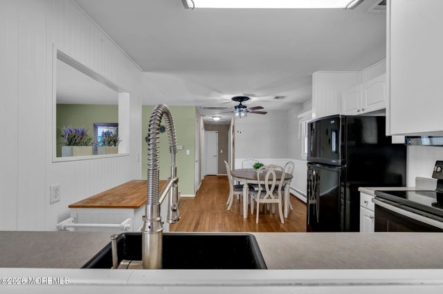 20 Catskill Court, Toms River, NJ 08753