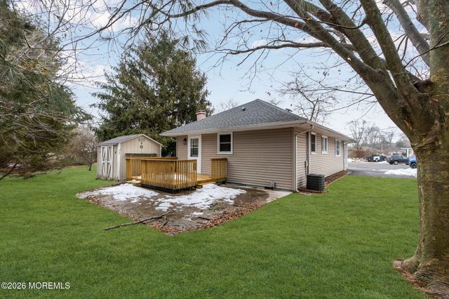 20 Catskill Court, Toms River, NJ 08753