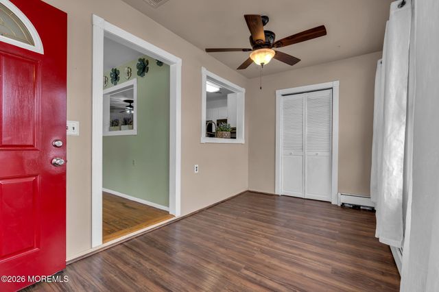 20 Catskill Court, Toms River, NJ 08753