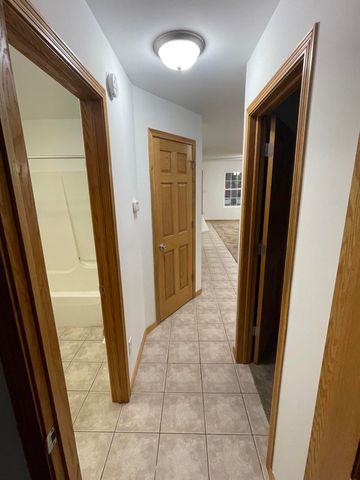 2160 Westchester Avenue, Chesterton, IN 46304