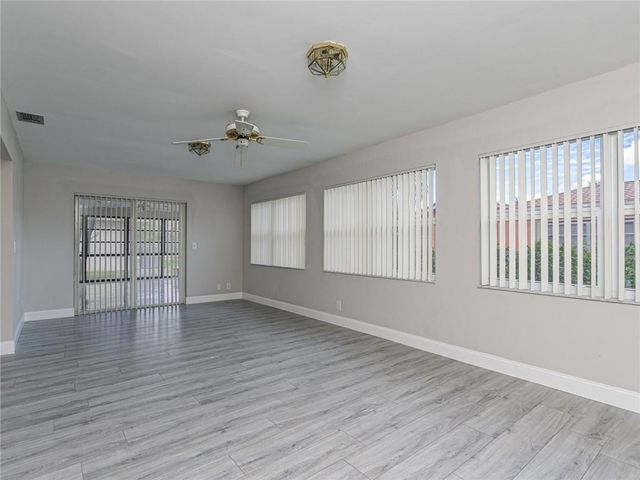 7000 NW 107th Avenue, Tamarac, FL 33321