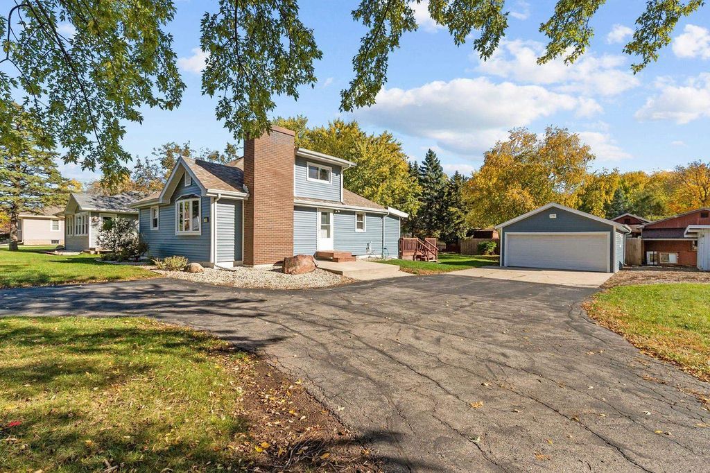 1266 CONRAD STREET, Oshkosh, WI 54904