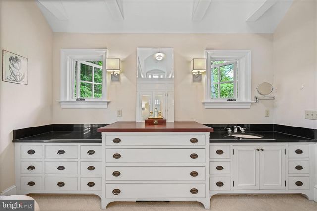 322 CONESTOGA RD, Wayne, PA 19087