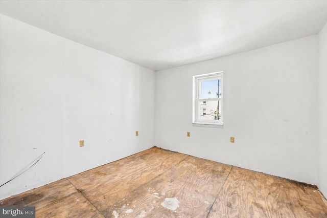 2417 E CUMBERLAND ST, Philadelphia, PA 19125